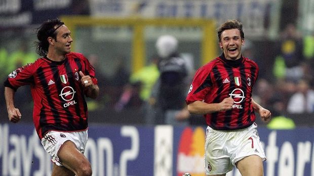 MILAN, ITALY -  APRIL 12:  Andriy Shevchenko (R) of AC Milan celebrates with team-mate Alessandro Nesta after scoring during the UEFA Champions League quarter-final second leg between AC Milan and Inter Milan at the San Siro Stadium on April 12, 2005  in Milan, Italy. (Photo by Mike Hewitt/Getty Images)
