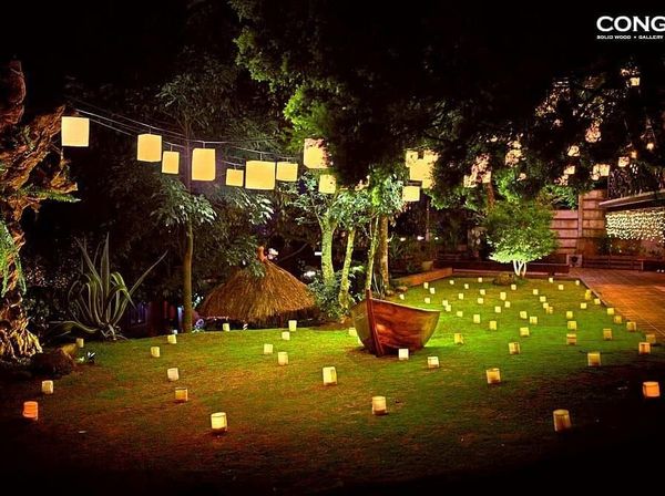 Akhir Pekan Enaknya Menikmati Suasana Romantis di Kafe yang Keren Ini