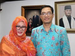 Dulu Mendemo Pak Harto, Kini Merawat Soeharto