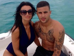 Pemain Man City Kyle Walker Rujuk dengan Istri Usai Punya 2 Anak dari Wanita Lain