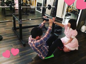 Bikin Semangat! Olahraga di Gym Ini Ditemani Pelayan Cantik