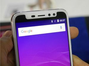 Ini Ponsel Berdesain Teraneh yang Hadir di Barcelona