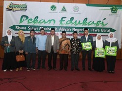 Romahurmuziy Ajak Pelajar MAN Se-Jabar Berorganisasi