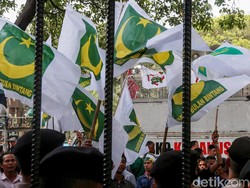 Novel Bamukmin Resmi Mundur, PBB: Bagus Ketimbang Jadi Duri