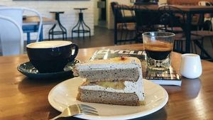 Ngopi Sekaligus Nongkrong Setelah Bersepeda Bisa Dilakukan di Kafe Keren Ini