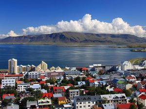 Foto: Bulan Maret Enaknya Jalan-jalan ke Sini