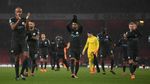 Kursi-Kursi Kosong di Emirates Jadi Saksi Kekalahan Telak Arsenal