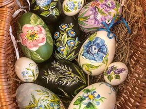 Keren! 10 Lukisan Bunga hingga Motif Cantik Pada Telur Ini Bisa Bikin Kamu Takjub