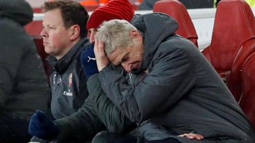 Menunggu Surat Pengunduran Diri Monsieur Wenger
