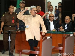 Divonis 1,5 Tahun Penjara, Jonru Teriak Takbir
