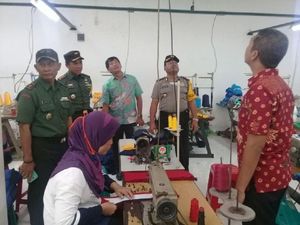 Proyektil Misterius di Rumah Konfeksi, Polisi: Kami Selidiki Proyektil Misterius di Rumah Konfeksi, Polisi: Kami Selidiki