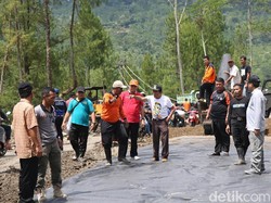 Jalur Banjarnegara-Pekalongan Ditargetkan Bisa Dilalui Besok