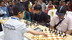 Adu Ketangkasan Catur untuk Pengunjung Pameran