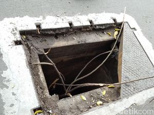 Viral Pencuri Penutup Gorong-gorong di Depok Naik Angkot, Polisi Turun Tangan Viral Pencuri Penutup Gorong-gorong di Depok Naik Angkot, Polisi Turun Tangan