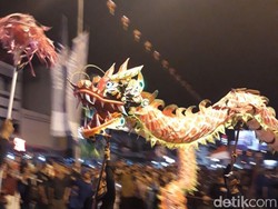 Intip, Liong 118 Meter Ramaikan Cap Go Meh Pontianak 