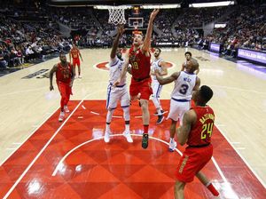 Bungkam Hawks, Warriors Kini Catat Lima Kemenangan Beruntun