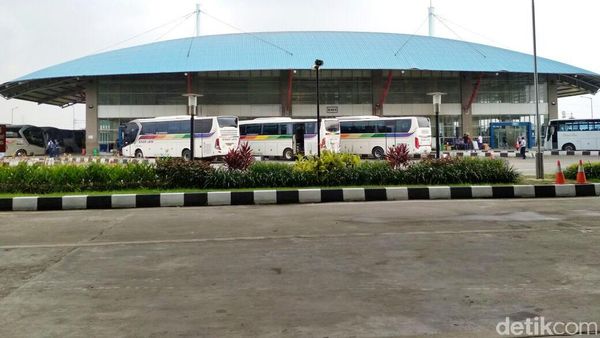 Terminal Pulogebang, Kandang Bus Terbesar di ASEAN yang Bak Bandara