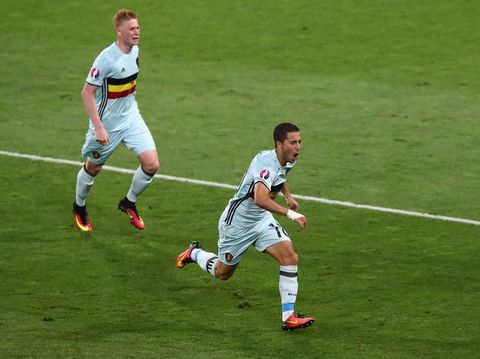 Hazard yang Memuji dan Mewaspadai Rekannya, De Bruyne