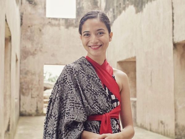 Potret Putri Marino dengan Senyum Menawan yang Memikat Chicco Jerikho