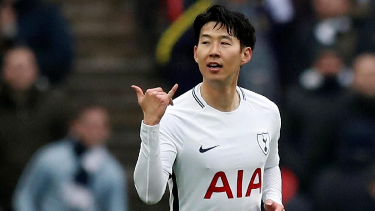 Son Heung-min memborong dua gol saat Tottenham Hotspur menang 2-0 atas Huddersfield Town (Foto: Eddie Keogh/Reuters)