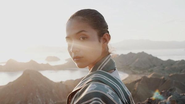 Foto: Liburannya Putri Marino, Istri Chicco Jerikho