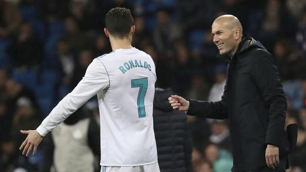 Zinedine Zidane sukses meredam ego para pemain bintang di Real Madrid.