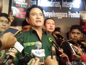 Jelang Sidang Gugatan Pemilu, Ketum PBB Yusril Datangi Bawaslu