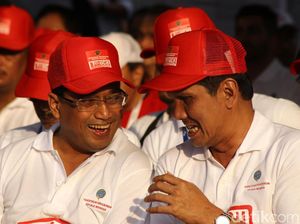 Pendaftaran Sopir Taksi Online Dibuka Lagi Bulan Depan