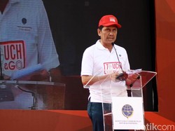 Sepak Terjang Asman Abnur Saat Jadi Pembantu Jokowi
