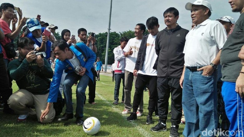 Indra Sjafri Buka Peluang Bangun Akademi di Lamongan