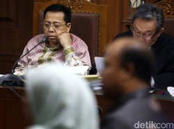 Masuk IGD RS, Setya Novanto Tutup Wajah dengan Selimut