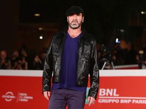 Cantona Serang Ratcliffe: Dia Ingin Hancurkan MU Cantona Serang Ratcliffe: Dia Ingin Hancurkan MU