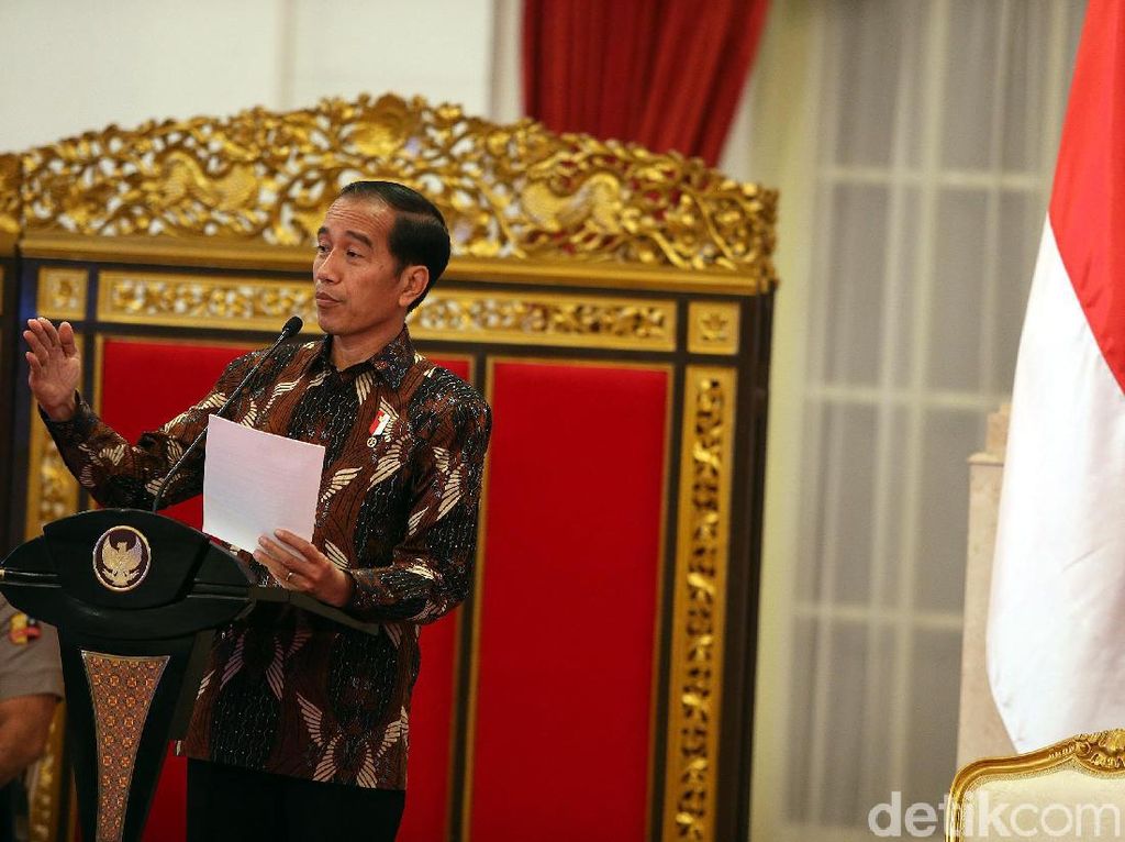 Gaduh Kabinet Bisa Gerus Elektabilitas, Tugas TKN Jokowi Kian Berat Gaduh Kabinet Bisa Gerus Elektabilitas, Tugas TKN Jokowi Kian Berat