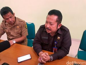 Anak Buahnya Terjerat OTT, Kadisdukcapil Sukabumi Diperiksa Polisi Anak Buahnya Terjerat OTT, Kadisdukcapil Sukabumi Diperiksa Polisi