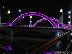 Risma Beri Nama Jembatan Cantik Ratna Dengan Ujung Galuh