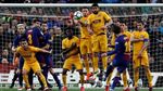 Foto: Lengkungan Indah nan Mematikan dari Tendangan Bebas Messi