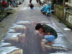 Video Keren! Jalanan 3 Dimensi di Rembang