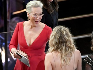 Ternyata hal itu dilakukannya untuk menemui Meryl Streep. Kevin Winter/Getty Images.