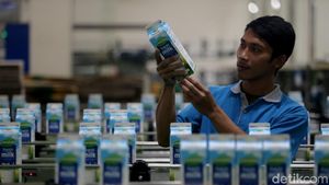 Melihat Pabrik Susu Modern di Malang