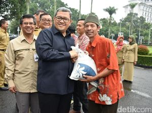 Distribusikan 22 Ribu Ton Rastra, Aher Ingatkan Akurasi Data Distribusikan 22 Ribu Ton Rastra, Aher Ingatkan Akurasi Data