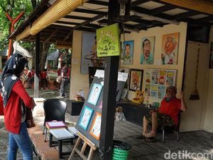 Foto: Lapak Seni Legendaris di Utara Jakarta