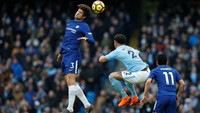 Skor masih 0-0 hingga selesainya babak pertama. Foto: Andrew Yates/Reuters