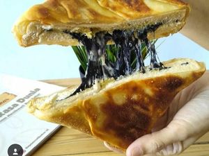 Pulang Kerja, Jajan Roti Bakar Enak di 5 Tempat Ini