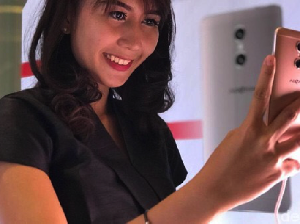 Selfie in Detail, Cara Baru Foto Kekinian di Tahun 2018