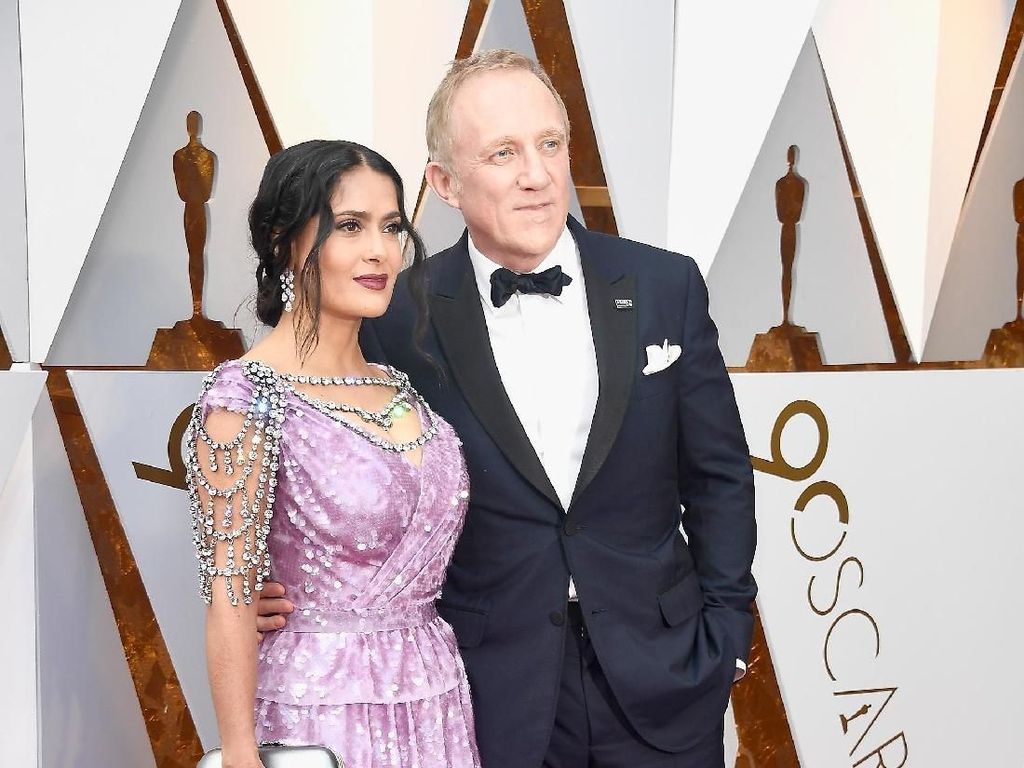 Smooch! Gaya Pasangan Selebriti di Red Carpet Oscar 2018 Smooch! Gaya Pasangan Selebriti di Red Carpet Oscar 2018