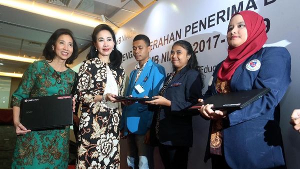CIMB Niaga Dukung Mahasiswa Berprestasi