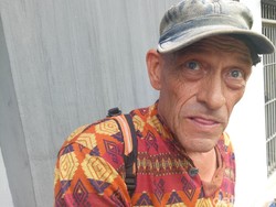 Tinggalkan Imigrasi, Ian Bule Pergi ke Rumah Keluarga Istri