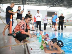 Menpora Tinjau Atlet Pelatnas Polo Air dan Renang Indah