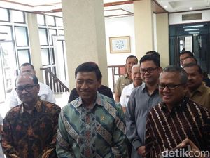 Datangi KPU, Wiranto Bahas Persiapan Pilkada Serentak