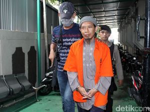 Aman Abdurrahman, Terdakwa Bom Thamrin yang Terkait ISIS Aman Abdurrahman, Terdakwa Bom Thamrin yang Terkait ISIS